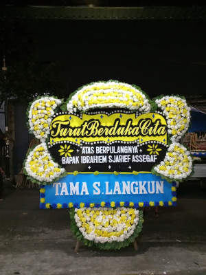 Papan Bunga Duka di Gonjak